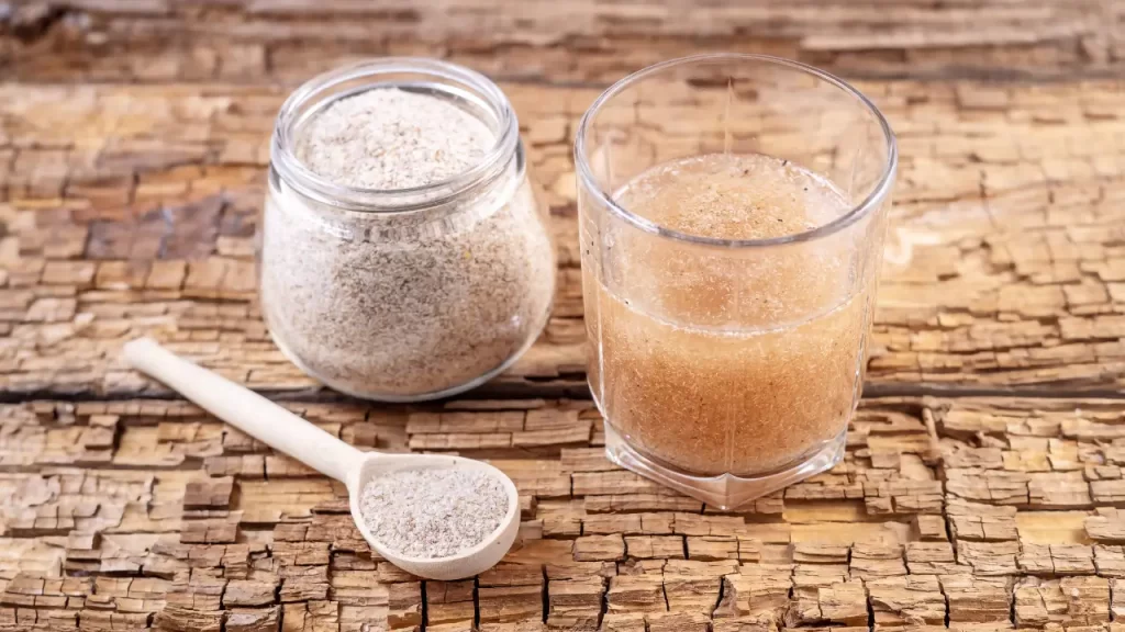 psillium dissolvido em um copo com água