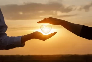 10 Sinais de um Relacionamento Saudável Que Toda Mulher 40+ Deve Reconhecer
