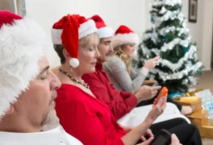 6 Erros ao Usar Redes Sociais nas Festas de Fim de Ano (E Como Evitá-los)