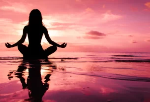 Meditação para Mulheres Maduras 7 Técnicas que Alinham Corpo, Mente e Alma