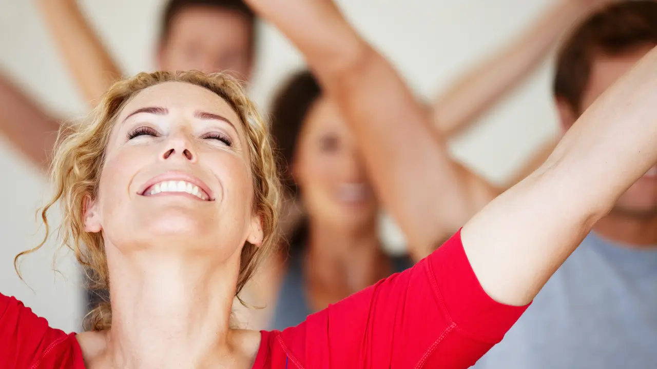 5 Mitos Sobre Felicidade Plena que a Mulher 40+ Precisa Deixar Para Trás