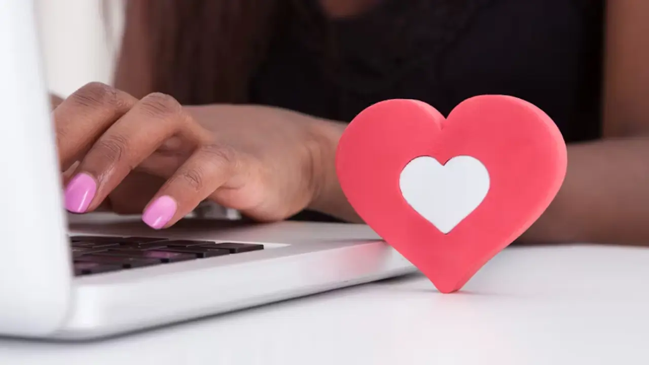 Erros Que Mulheres Acima dos 40 Devem Evitar nos Aplicativos de Relacionamento