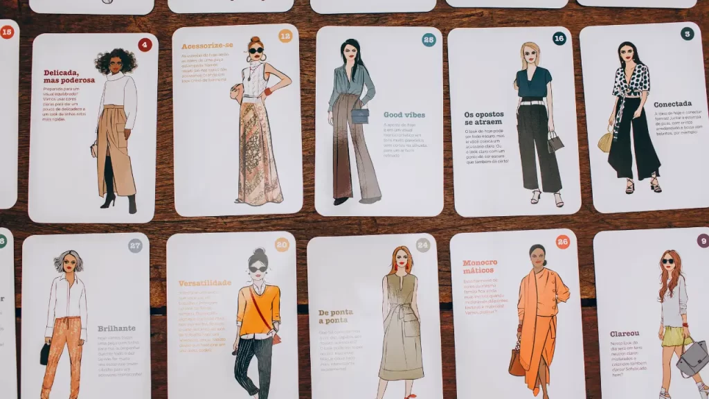 desenhos de Tendências de Moda para Mulheres Maduras