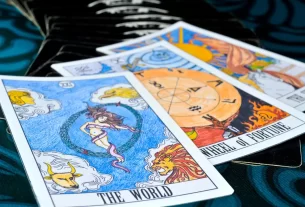 Oráculos e Intuição Feminina